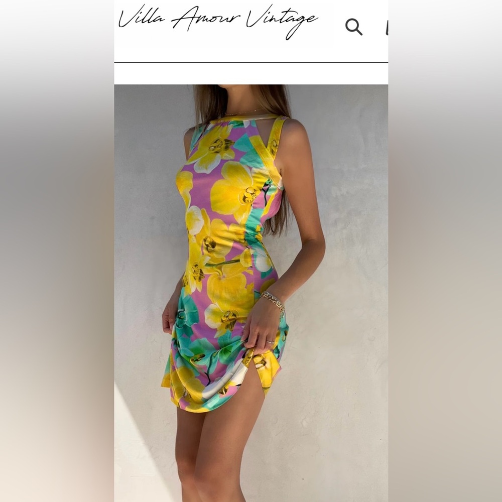 VERY RARE Vintage Versace Spring/Summer 2004 Dress - Picture 2 of 10
